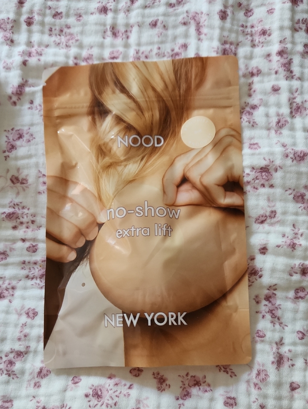 NOOD New York No-Show Extra Lift Bra - Nude